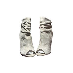 Kristin Cavallari Chinese Laundry Kid Suede Grey Laurel Peep Toe Bootie 9